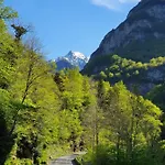 La Caverne ホテル