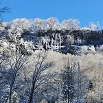 La Caverne ホテル