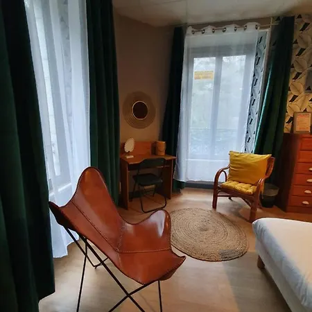 La Caverne Szálloda 2*
