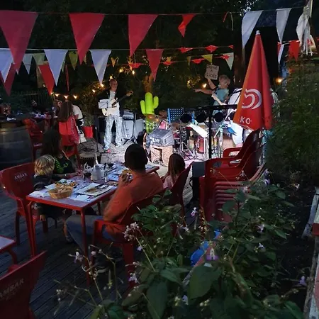 La Caverne Hotel