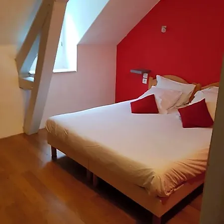 Szálloda La Caverne